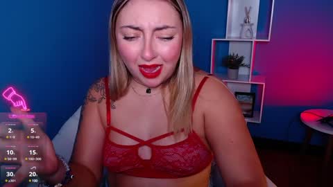 Andrea online show from December 2024 08:04:01 PM