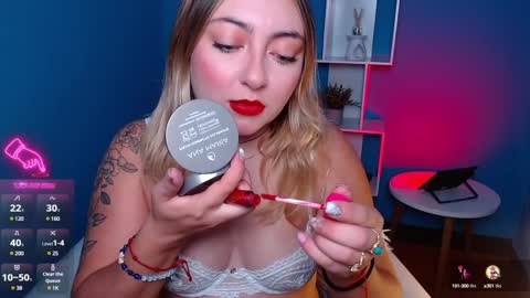 Andrea online show from December 2024 11:33:02 AM