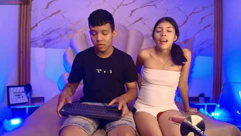 MiaayHero online show from April 2026 07:55:01 PM