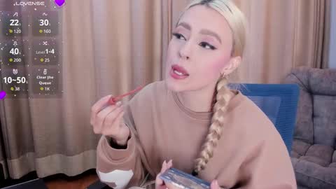 MiaCarper online show from February 2026 08:42:02 PM