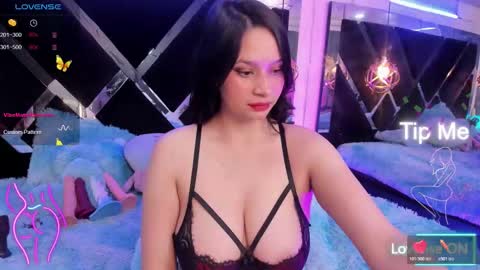 Snapshot of miacharloth chatting on October 2025 01:41:02 AM Mia online show from October 2025 01:41:02 AM