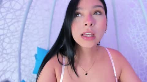 mia online show from February 2025 08:25:02 PM