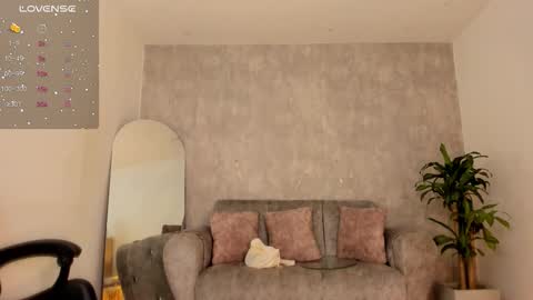 miacooper online show from December 2025 12:14:02 PM