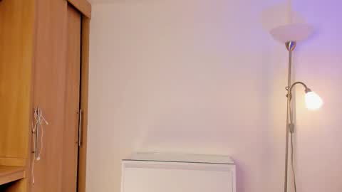 IG Yojanagomez  online show from March 2026 10:48:01 PM