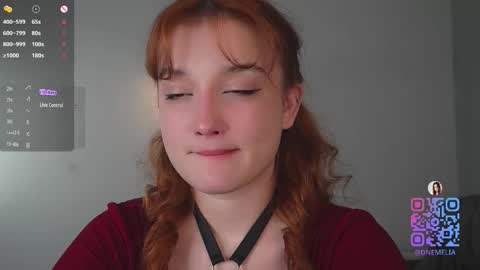 Snapshot of miagloww chatting on December 2025 01:37:02 PM Mia online show from December 2025 01:37:02 PM