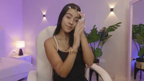 Snapshot of miagomez1 chatting on November 2025 01:56:02 PM Mia Gomez online show from November 2025 01:56:02 PM