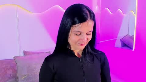 MIA online show from June 2026 08:33:02 PM