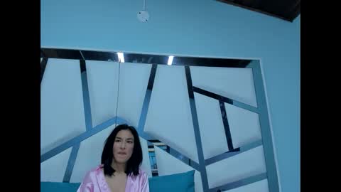 Mia Harper online show from December 2025 03:33:01 AM