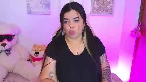 Miah Joness online show from September 2025 10:31:02 PM