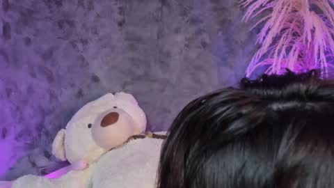 Snapshot of miahtaylor chatting on December 2024 07:54:02 AM Miah Taylor online show from December 2024 07:54:02 AM