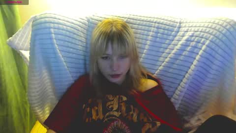 miakimiko online show from May 2026 02:28:01 AM