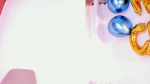 Snapshot of miakirshner_ chatting on November 2025 03:36:01 PM miakirshner_ online show from November 2025 03:36:01 PM