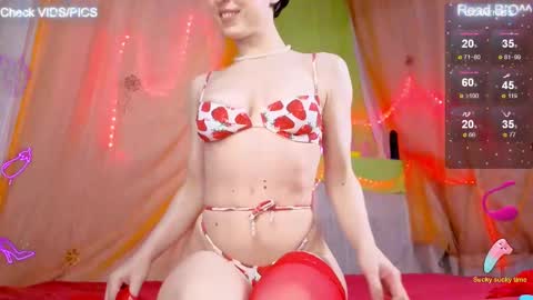 Mia online show from March 2025 11:49:02 PM