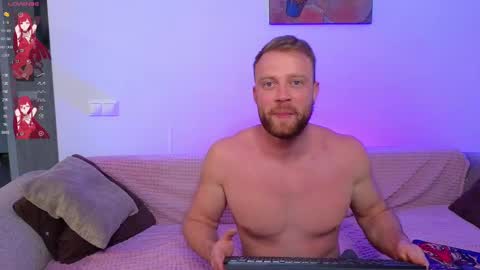 Snapshot of miamax88 chatting on March 2025 07:08:02 AM BestMarriedCouple online show from March 2025 07:08:02 AM