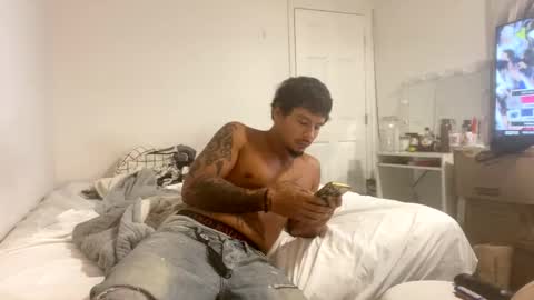 miamiclos1 online show from November 2025 01:57:01 PM