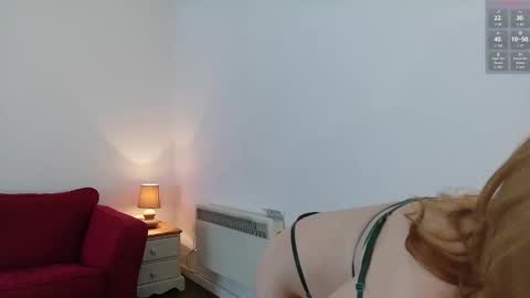 Snapshot of miamoon123 chatting on November 2025 01:10:01 PM miamoon123 online show from November 2025 01:10:01 PM