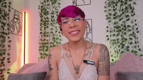 Mia Morgann online show from April 2026 03:50:02 PM