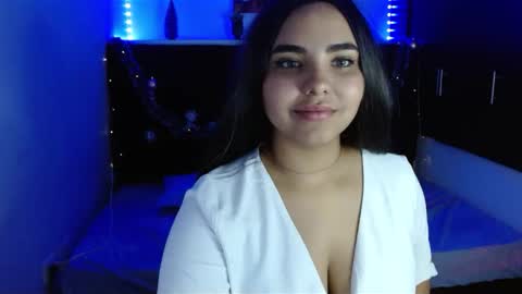 Mia Peyton   online show from December 2024 05:31:01 PM