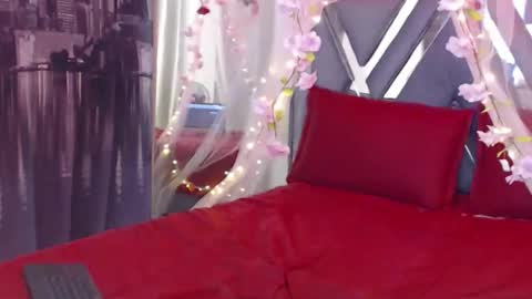 Mia Peyton   online show from November 2025 09:04:01 PM