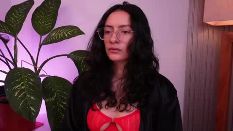 Snapshot of miaportman chatting on June 2026 01:11:01 PM MIAPORTMANN online show from June 2026 01:11:01 PM