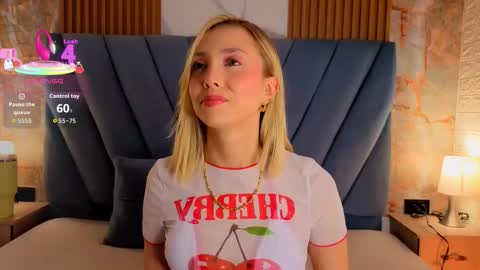 Snapshot of miaroldan chatting on September 2025 11:43:01 AM miaroldan online show from September 2025 11:43:01 AM