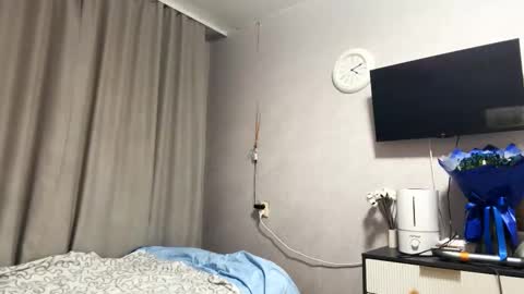 Milana online show from February 2026 05:35:01 PM