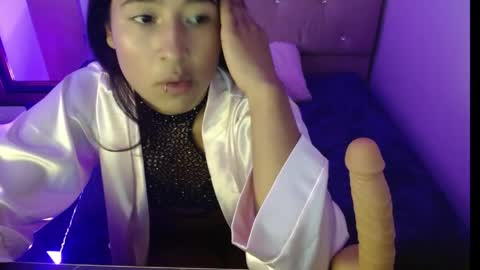 miathonsom online show from April 2026 07:43:01 PM