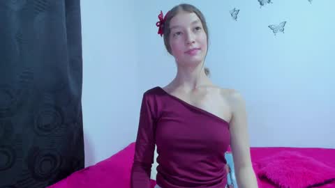  Chloe  online show from March 2025 04:08:02 AM