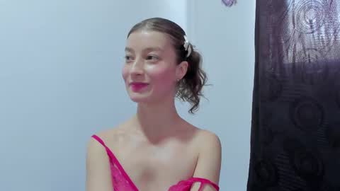  Chloe  online show from September 2025 04:52:01 PM
