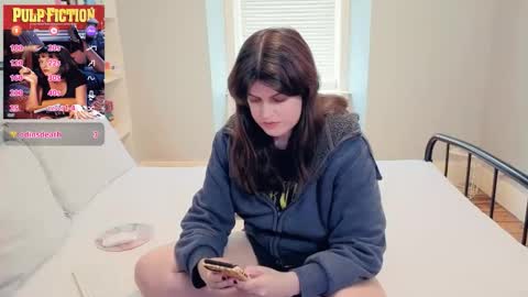 Mia  online show from April 2026 12:33:01 PM