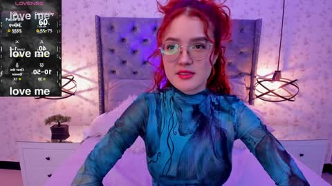 Snapshot of miawinx chatting on December 2024 10:46:02 PM Mia winx online show from December 2024 10:46:02 PM