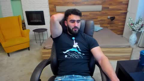 Snapshot of micahlane chatting on November 2025 05:27:02 AM MicahLane online show from November 2025 05:27:02 AM