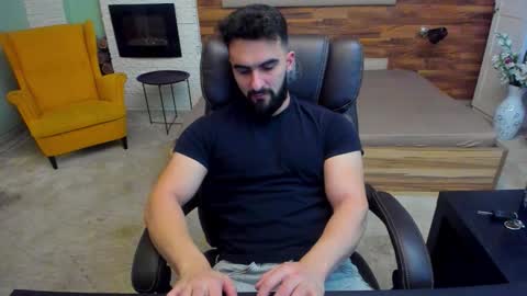 Snapshot of micahlane chatting on November 2025 05:39:01 AM MicahLane online show from November 2025 05:39:01 AM