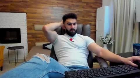 Snapshot of micahlane chatting on November 2025 05:29:02 AM MicahLane online show from November 2025 05:29:02 AM