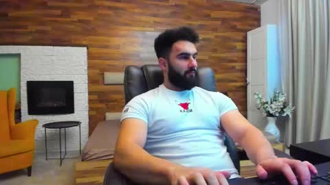 Snapshot of micahlane chatting on December 2025 05:48:01 AM MicahLane online show from December 2025 05:48:01 AM