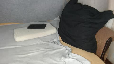 Snapshot of michael_danymans chatting on December 2025 01:32:02 AM Michael online show from December 2025 01:32:02 AM