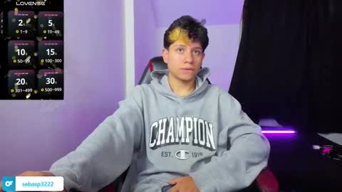 Snapshot of michael_kendall0 chatting on October 2025 11:02:01 PM michael independent model online show from October 2025 11:02:01 PM