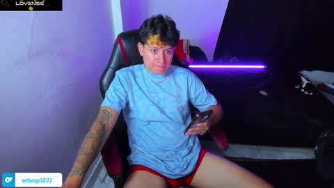 Snapshot of michael_kendall0 chatting on October 2025 01:36:02 AM michael independent model online show from October 2025 01:36:02 AM