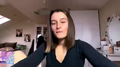 Snapshot of michael_pors chatting on October 2025 01:15:02 PM Emily online show from October 2025 01:15:02 PM