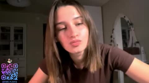 Snapshot of michael_pors chatting on November 2025 03:52:02 PM Emily online show from November 2025 03:52:02 PM