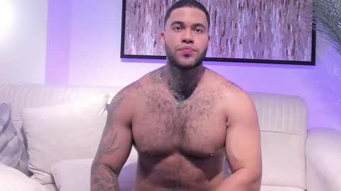 Michael Salens independent model online show from February 2025 01:28:01 PM