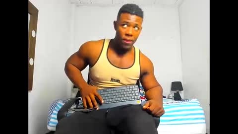 Michael online show from November 2025 02:00:01 AM