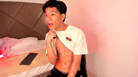 michael_vidal online show from October 2025 07:26:02 PM