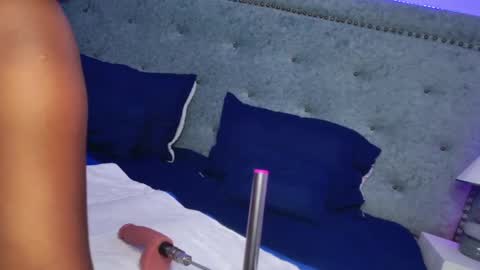 Michel online show from March 2025 08:00:01 PM