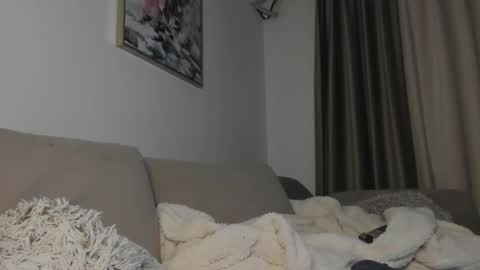 Snapshot of michaelevansx chatting on December 2025 09:32:02 PM MichaelEvansx online show from December 2025 09:32:02 PM