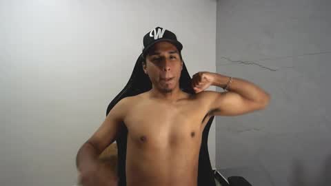 Snapshot of michaelhotbbc chatting on October 2025 04:51:02 AM Michael online show from October 2025 04:51:02 AM