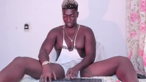 Michaell online show from December 2024 02:09:02 AM