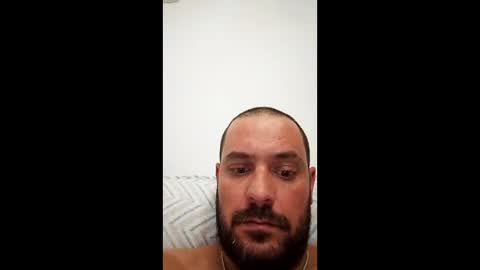 Snapshot of michaelole chatting on April 2026 10:14:02 PM michaelole online show from April 2026 10:14:02 PM