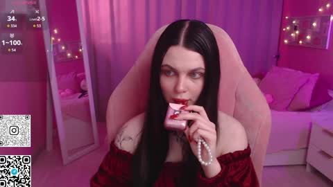 Kate online show from April 2026 01:03:01 AM