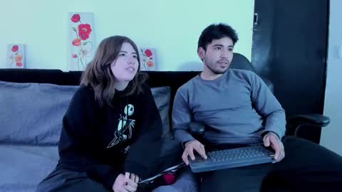 Snapshot of michelandchris chatting on November 2025 12:29:02 PM MichelandChris online show from November 2025 12:29:02 PM